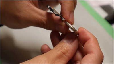成功将AirTag移植到3.8mm超薄卡片放入钱包，厚度只有原本不到一半！(3)