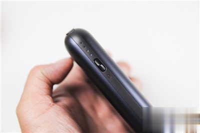 [开箱] 紫米ZMI 10号行动电源 20000mAh – 双向快充、可替Macbook 充电(6)