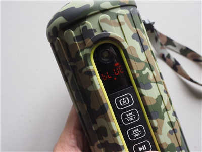 狂野全能兼行动电源-《Bliiq InfiniteX 极限涡轮蓝芽喇叭》迷彩限定版 踏青露营的必备多工神器(18)