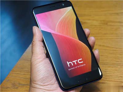 HTC U11 强势回归、规格攻顶- 首创《挤 & 压》互动感应《Edge Sense》(14)