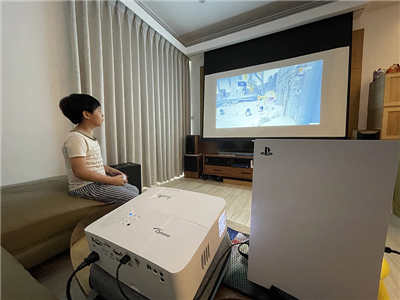 玩Game看电影两相宜！OPTOMA UHD35+ 4K 剧院级电玩投影机评测