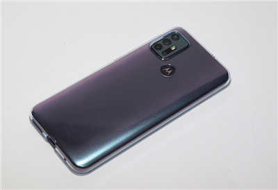 强大的6400万画素四镜头系统手机！Motorola moto g30开箱评测(8)