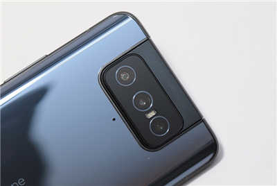 市场唯一翻转式镜头智慧型手机！ASUS Zenfone 8 Flip 开箱评测(14)
