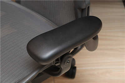 要就选最好最有效的！HermanMiller New Aeron人体工学椅使用心得分享(9)