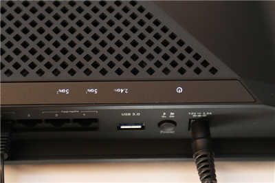 常遇到网路游戏或影音串流卡卡？换上NETGEAR RAX70夜鹰Wi-Fi 6智慧路由器就万事OK！(25)