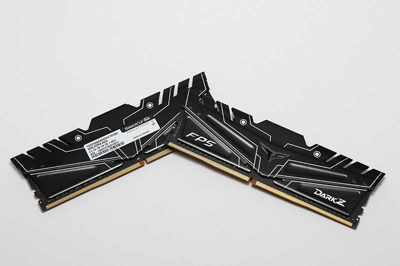 效能超高的十铨DARK Z FPS DDR4 电竞记忆体开箱评测(5)