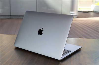 Apple MacBook Pro 13 吋 M1晶片版本开箱、内部结构与电池测试分享