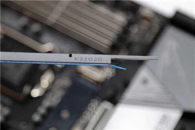 满满的战斗力的技嘉 AORUS Z590 RPO AX Gaming 主机板开箱(28)