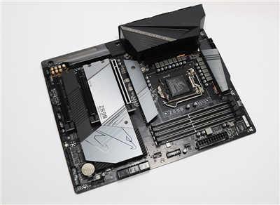满满的战斗力的技嘉 AORUS Z590 RPO AX Gaming 主机板开箱