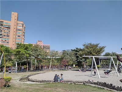 超高性价比6.5吋大萤幕5000mAh手机-Motorola G9 Play开箱评测(31)