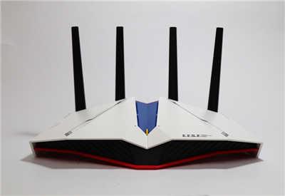 钢弹限量款 华硕 RT-AX82U 双频WiFi 6 无线电竞路由器开箱分享(10)