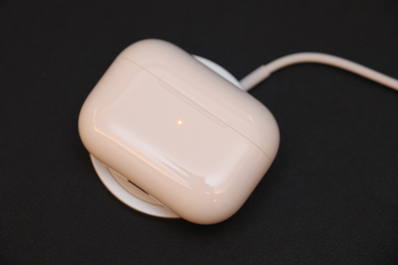 如何辨别 Apple AirPods Pro 开箱确认这些物品与启动即知