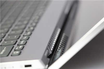 最时尚高效能的旗舰笔电 Porsche Design Acer Book RS 开箱评测(23)
