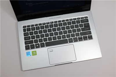 最时尚高效能的旗舰笔电 Porsche Design Acer Book RS 开箱评测(18)