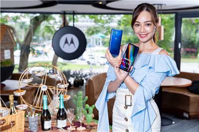 优异摄像水準的Motorola Moto g 5G plus开箱评测