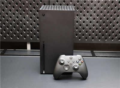 Xbox Series X 开箱初体验　希捷外接式资料储存卡同步亮相(4)