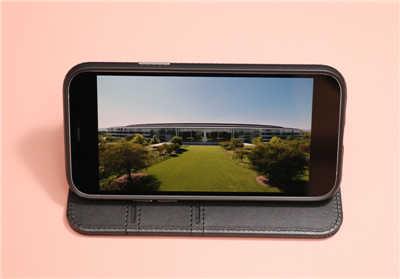 Moshi Overture iPhone 12 磁吸可拆式卡夹型皮套开箱(14)