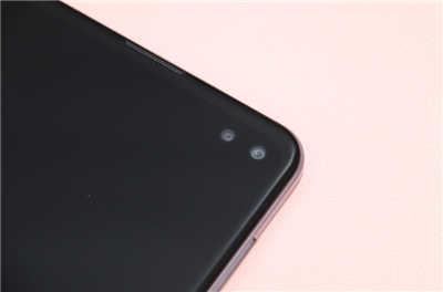 SHARP 后置四镜头手机 AQUOS sense4 plus 开箱(10)