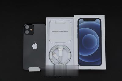 最迷你的旗舰手机Apple iPhone 12 mini 顶规版抢先开箱(5)