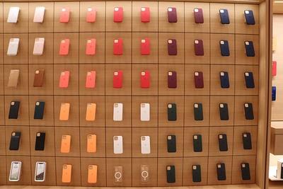 Apple MagSafe Leather Wallet 皮革卡套开箱与悠游卡感应实测(1)