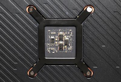 华硕 ROG STRIX RTX 3070 Gaming 超频板显卡开箱＋效能评测(14)