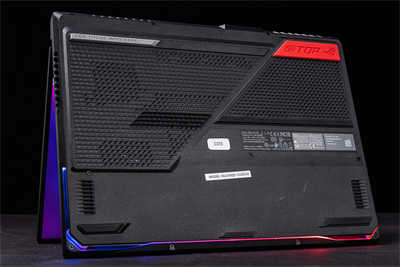 ROG STRIX G15 Advantage 电竞笔电开箱(12)