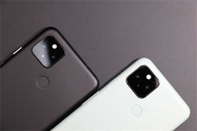 Google Pixel 4a 5G 开箱 + PK Pixel 5 5G(12)
