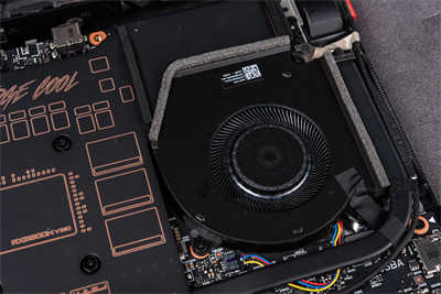 ROG STRIX G15 Advantage 电竞笔电开箱(31)