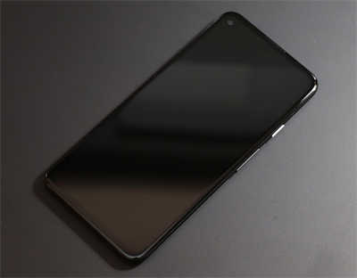 Google Pixel 4a 5G 开箱 + PK Pixel 5 5G(7)