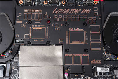 ROG STRIX G15 Advantage 电竞笔电开箱(28)