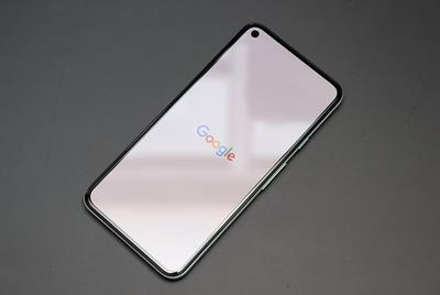 时尚耀眼的 Google Pixel 5 灰绿色版开箱与功能分享(8)