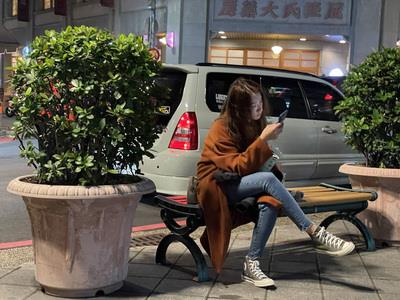 强大的夜拍能力 iPhone 12 Pro 拍摄作品分享(10)