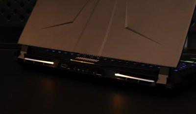 把顶级桌机变成笔电 技嘉AORUS 17X 旗舰机皇开箱评测(2)