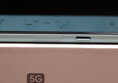 时尚耀眼的 Google Pixel 5 灰绿色版开箱与功能分享(14)