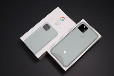 时尚耀眼的 Google Pixel 5 灰绿色版开箱与功能分享(2)