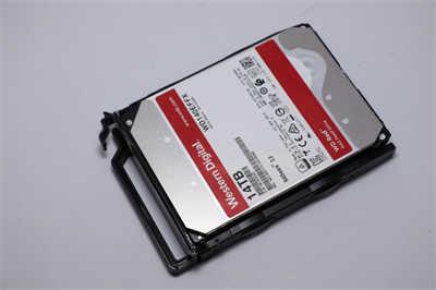 NAS DIY 超简单！扩充性超强的 QNAP TS-453D 开箱测试分享(28)