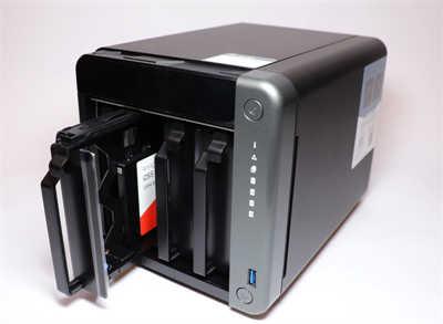 NAS DIY 超简单！扩充性超强的 QNAP TS-453D 开箱测试分享(32)