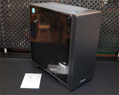 打造最炫RGB灯效电脑就靠它！曜越 S300 TG 机壳开箱+电脑安装分享(2)