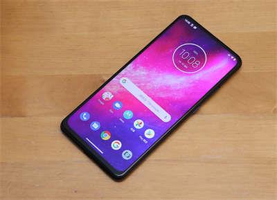给你大尺寸萤幕+优异的拍照品质！Motorola One Hyper 开箱测试报告