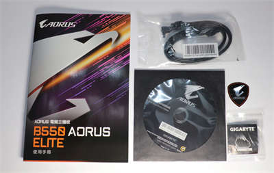 发烧音质+丰富的PCIe 4.0 等扩充能力！技嘉B550 AORUS ELITE主机板开箱(3)