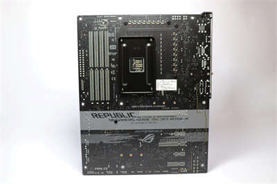 给你PCIe 4.0 和超高C/P质表现！华硕 ROG STRIX B550-E GAMING 主机板评测(2)
