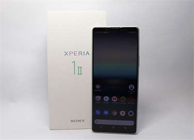 开箱＋外拍评测／最强悍的5G拍照录影手机 Sony Xperia 1 II(1)