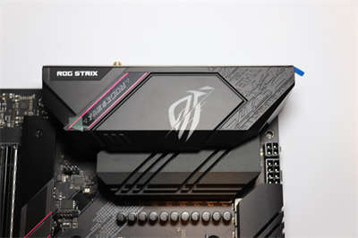 给精打细算的DIY玩家们！华硕 ROG STRIX B550-E GAMING 主机板开箱与特色介绍(15)