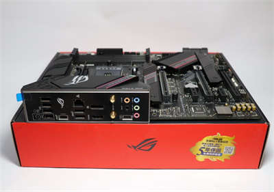 给你PCIe 4.0 和超高C/P质表现！华硕 ROG STRIX B550-E GAMING 主机板评测(3)