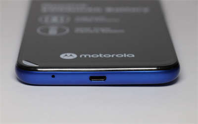 6.5吋大电量三主镜头手机就是好用！moto G8 Power Lite 开箱实测(15)