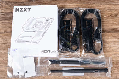 NZXT N7 Z590主机板开箱/金属装甲 一致风格(29)