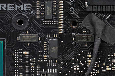 ASUS ROG Maximus XIII Extreme(M13E) 主机板/满版金属装甲强效散热(55)