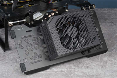 Cooler Master MASTERFRAME 700开放式机箱/3种模式、多变造型、高扩充(27)