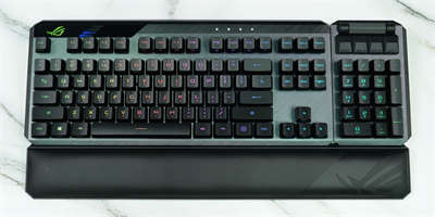 ROG Claymore II 电竞键盘/经典模组化设计、加入无线功能重新定义旗舰电竞键盘