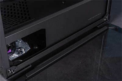 Cooler Master MasterBox 540开箱组装/魔幻 ARGB机顶拆装(6)